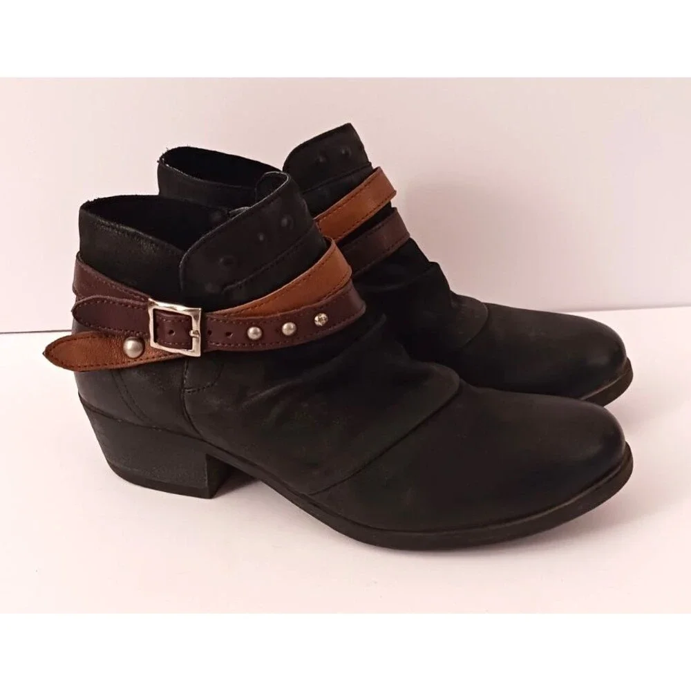 Miz Mooz Bucky Blk Leather Ankle Boot Stud Harness Strap EU 40 US 9